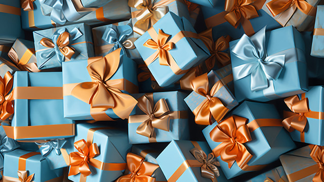 Что подарить маме на Новый год 2024