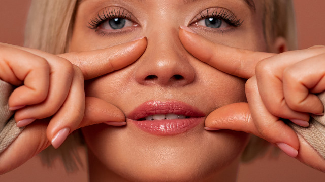 Улыбайтесь на здоровье без мимических морщин. Как убрать морщины