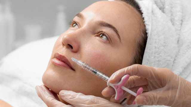 Инъекции красоты - полезный «коктейль» для вашей кожи
