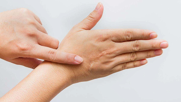 Удаление шрамов на теле лазером Fraxel